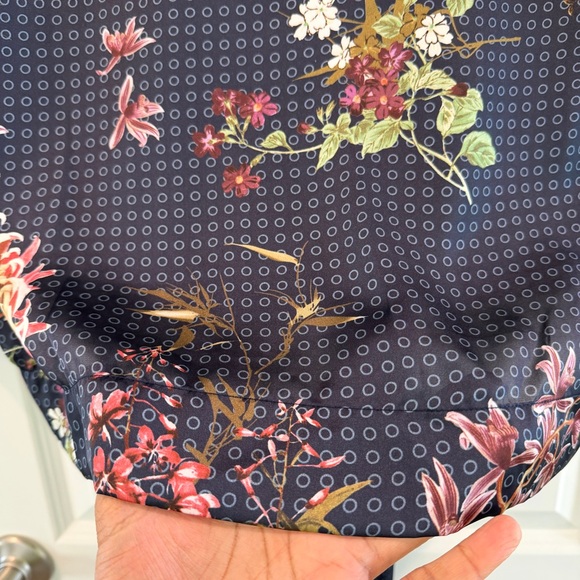 NWOT Zara Multi Floral Boxy Top with Tassel Neck Tie Collar in Dark Grey sz S - Picture 9 of 11